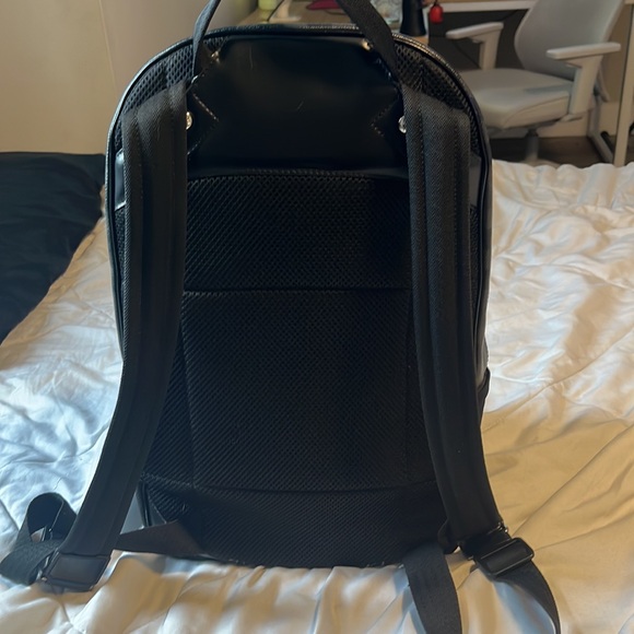 Louis Vuitton Michael Backpack 2008 - Picture 3 of 4